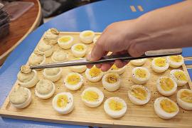 Конкурс яиц с майонезом прошёл во Франции