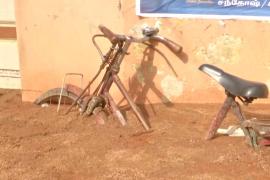 Оползень убил большую семью на юге Индии