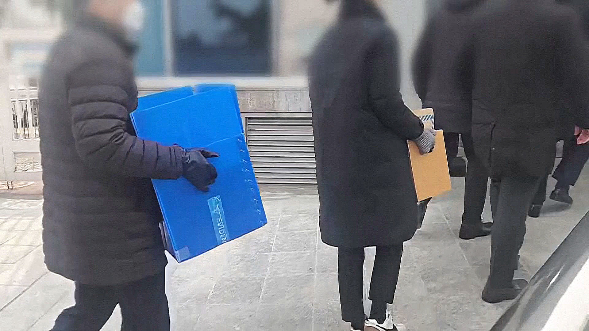 Полиция Южной Кореи попыталась обыскать офис президента Полиция Южной Кореи попыталась обыскать офис президента