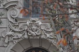 Дворец Адрия в Будапеште реставрируют после десятилетий запустения