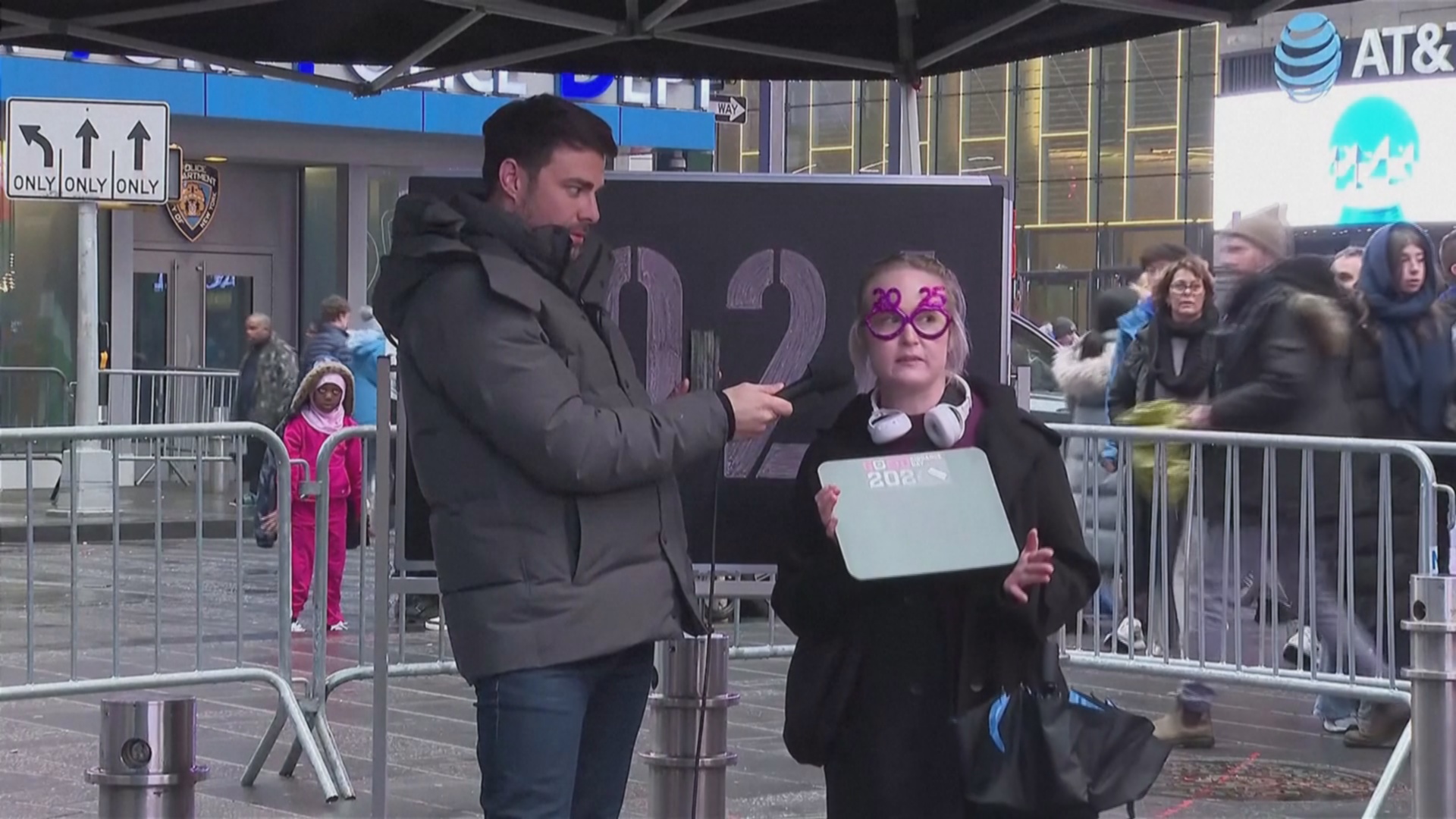 Стереть плохие воспоминания в преддверии Нового года предлагают в Нью-Йорке