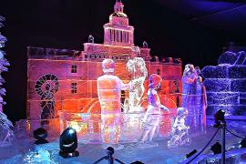 Рождественское чудо: ледяной Петербург на Фестивале «КрoншЛёд»