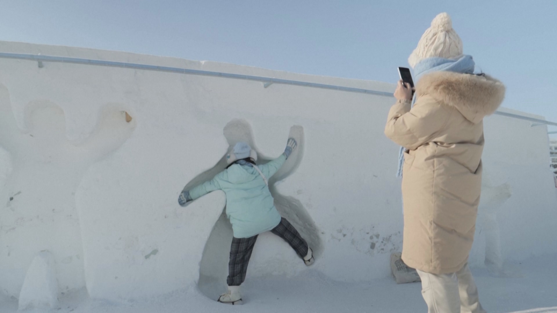 В Харбине начинается знаменитый Фестиваль льда и снега В Харбине начинается знаменитый Фестиваль льда и снега