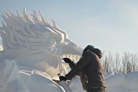 Снежные и ледяные скульптуры украсили Харбин в Китае