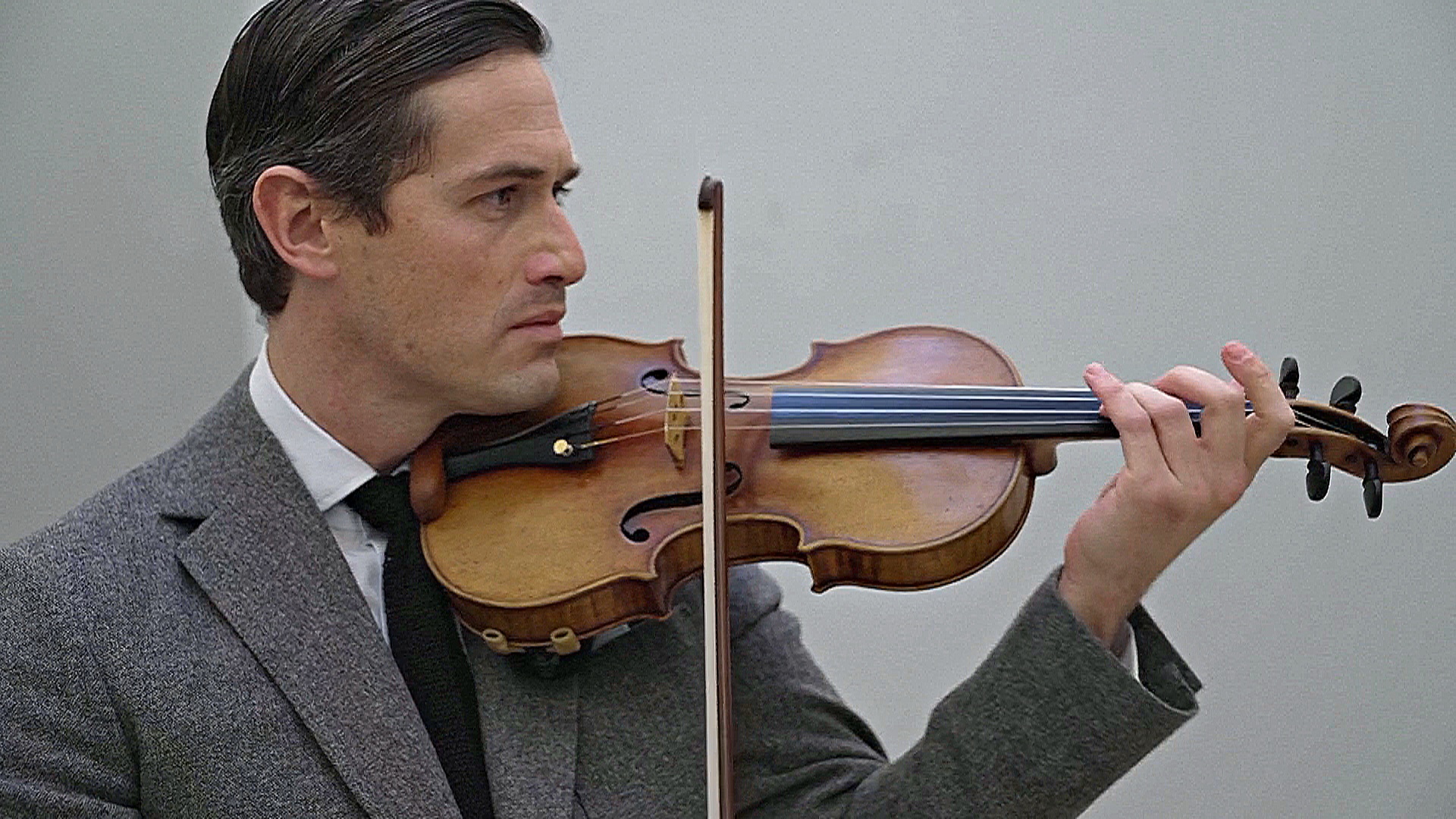 Скрипку Страдивари продадут на аукционе за $​​12-18 млн