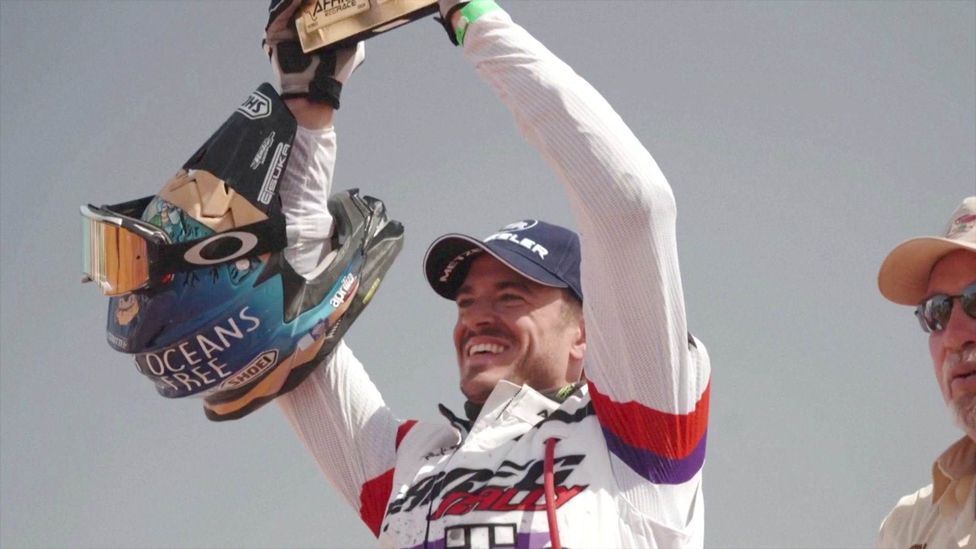 Участники ралли-рейда «Африка Эко Рейс» финишируют в Дакаре