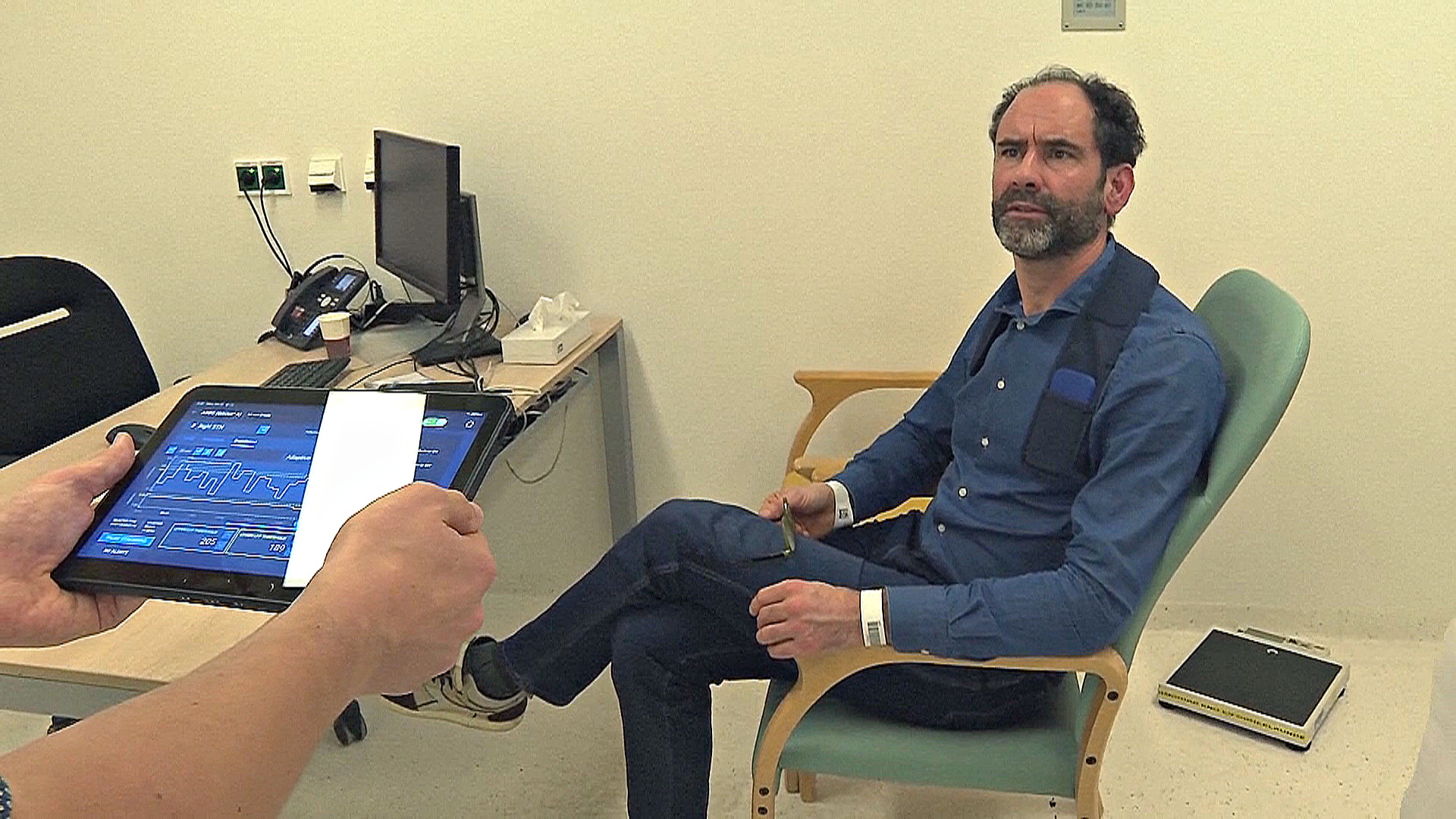 Новая технология поможет сократить тремор у пациентов с болезнью Паркинсона Новая технология поможет сократить тремор у пациентов с болезнью Паркинсона