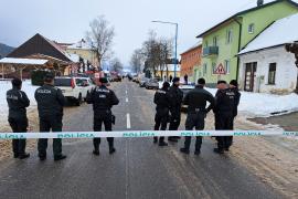 Школьник зарезал двух человек в Словакии