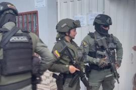 Колумбия повторно выдала ордера на арест лидеров повстанцев на фоне всплеска насилия