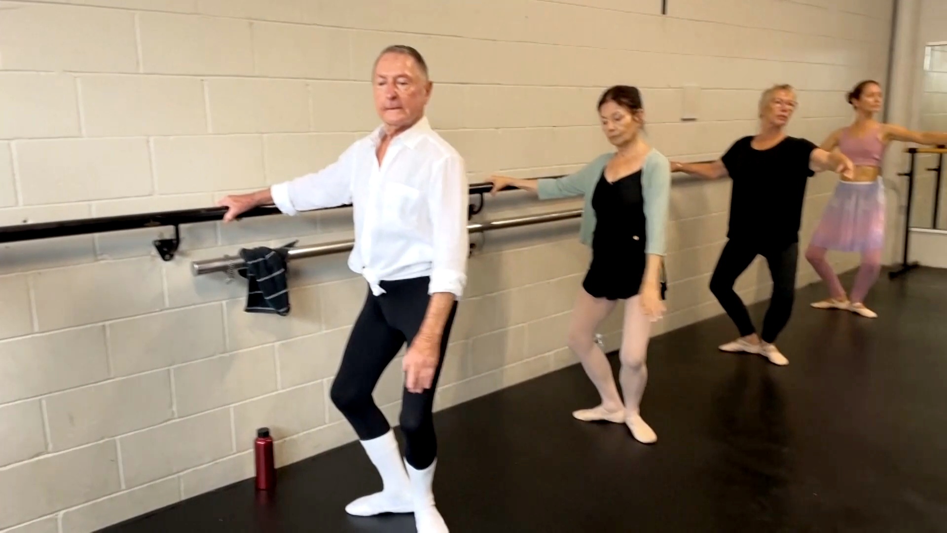 83-летний австралиец занимается балетом и не намерен бросать 83-летний австралиец занимается балетом и не намерен бросать