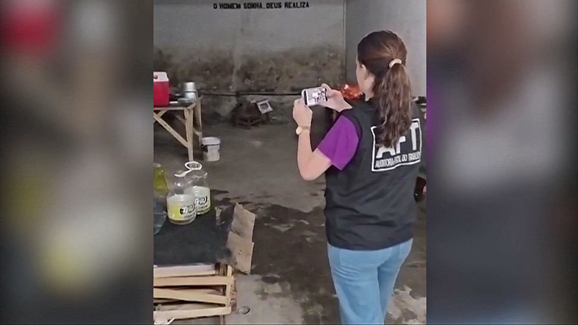 Китайские рабочие на заводе BYD Brazil работали в «оскорбительных условиях»