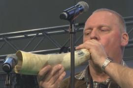 Ревут как олени: немецкие охотники соревнуются в умении подманивать добычу