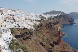 Власти Санторини принимают меры на фоне подземных толчков