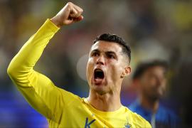 От Боливии до Таймс-сквер: как в мире отмечают 40-летие Криштиану Роналду