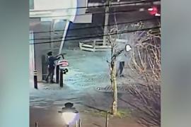 Стрельба у метро в Брюсселе: полиция ищет подозреваемых