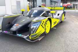 Почти как DeLorean: гоночное авто будущего работает на топливе из сточных вод