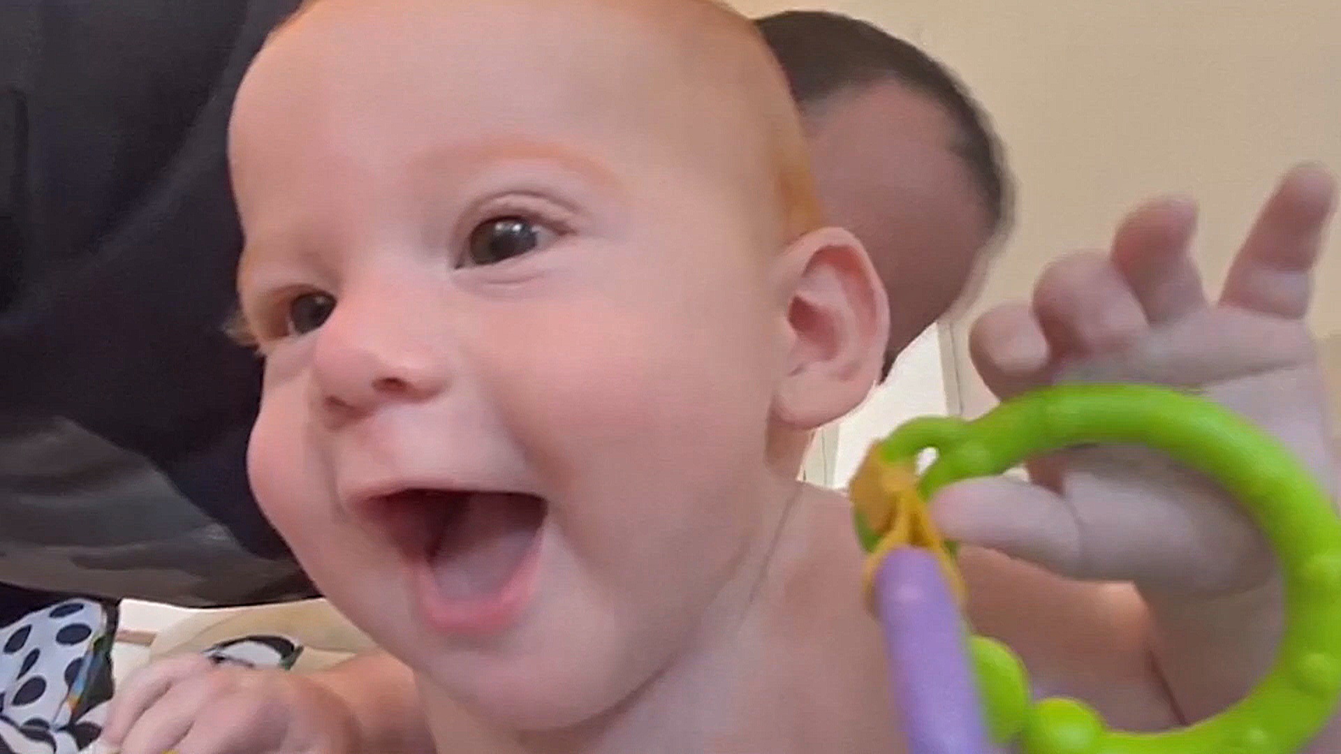 ХАМАС передал Израилю тела самых маленьких заложников ХАМАС передал Израилю тела самых маленьких заложников