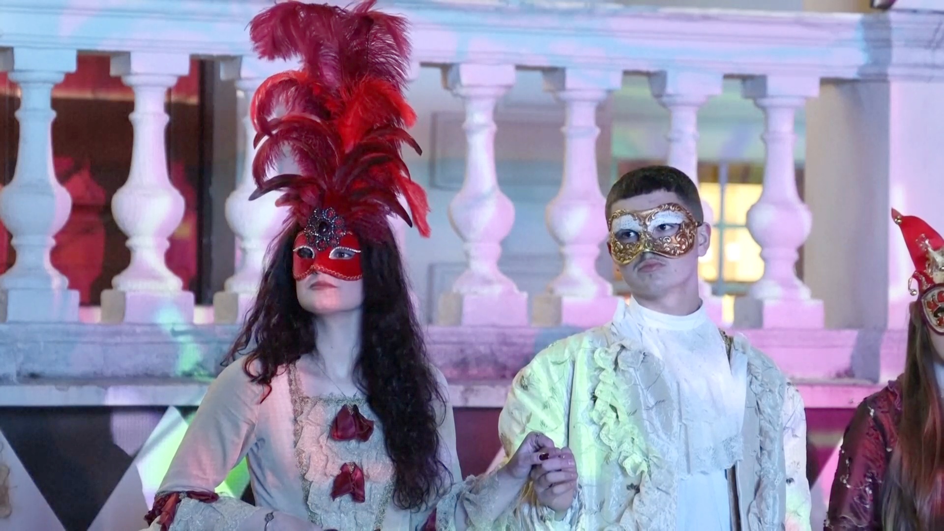 Как в Венеции: албанский город Шкодер погрузился в карнавал Как в Венеции: албанский город Шкодер погрузился в карнавал