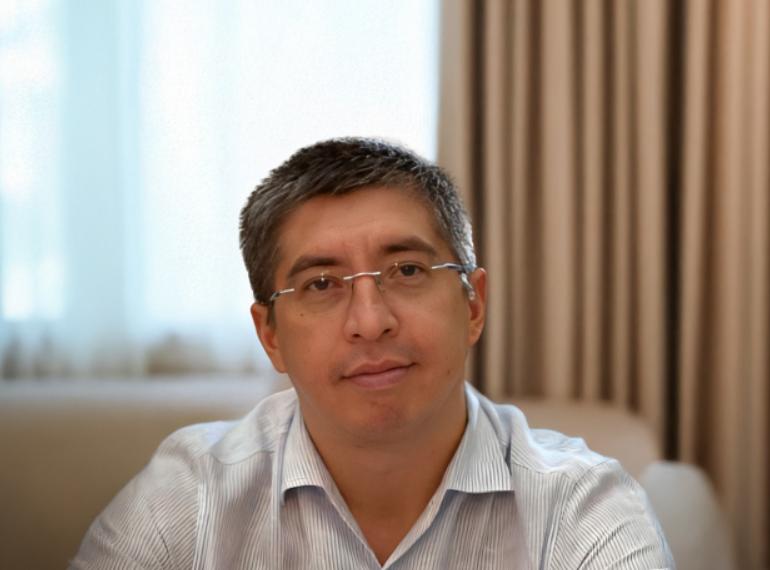 Ильдар Хажаев: путь от финансиста к научному наставничеству