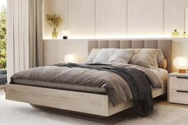 Выбирает кровать, шкаф купе от производителя