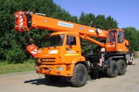 Почему аренда крана в СПб становится все популярнее?