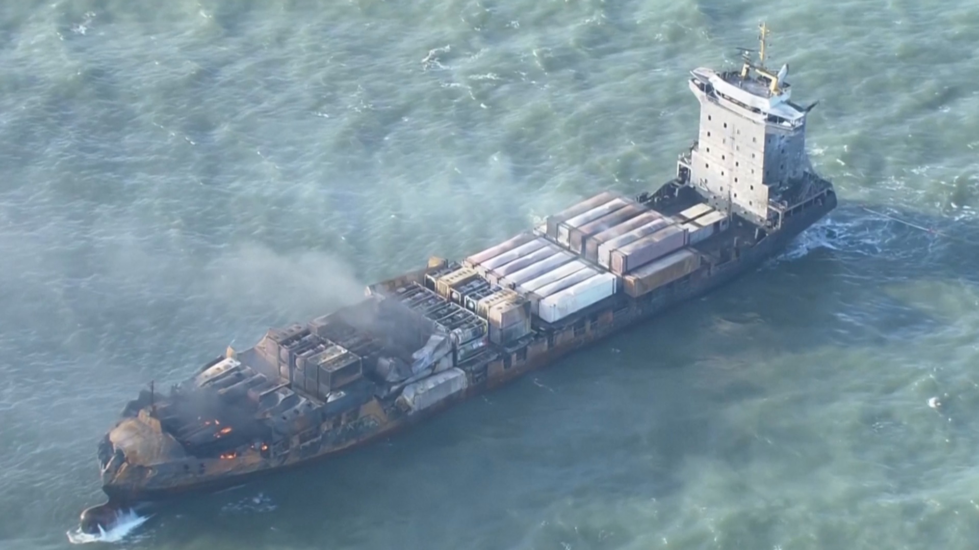 Капитан контейнеровоза, врезавшегося в танкер, – гражданин России