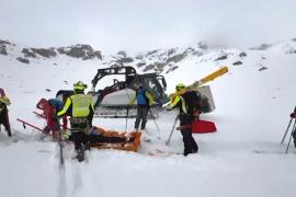 Лавина сошла на лыжников в Италии: двое погибли