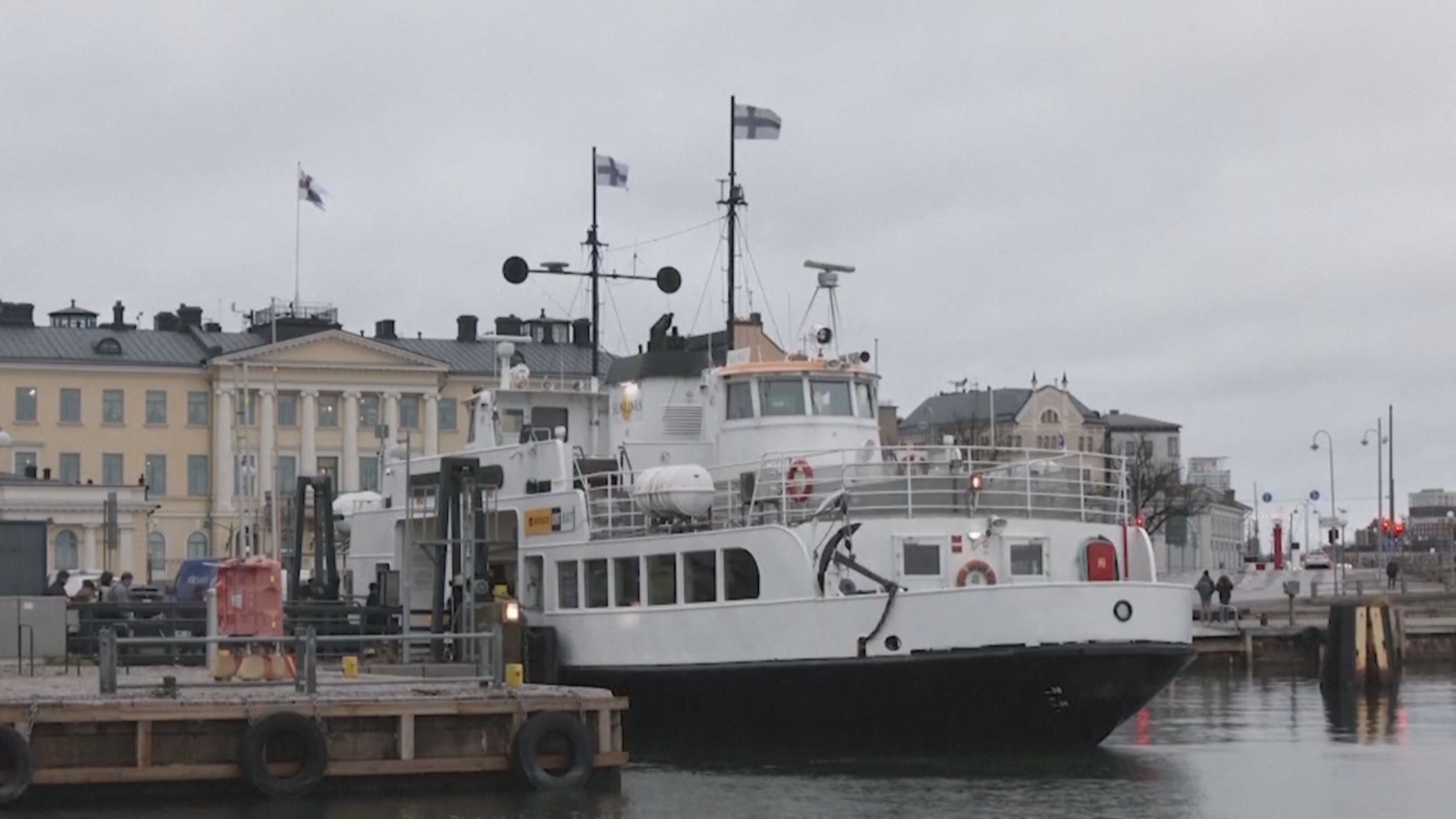 Финляндия – самая счастливая страна в мире восьмой год подряд Финляндия – самая счастливая страна в мире восьмой год подряд