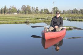 Мексиканец полжизни очищает от мусора древние каналы Сочимилько