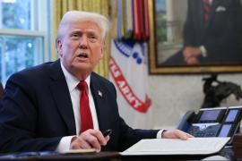 Дональд Трамп объявил о новых 25%-ных пошлинах на автомобили