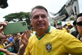 Экс-президент Бразилии Болсонару предстанет перед судом