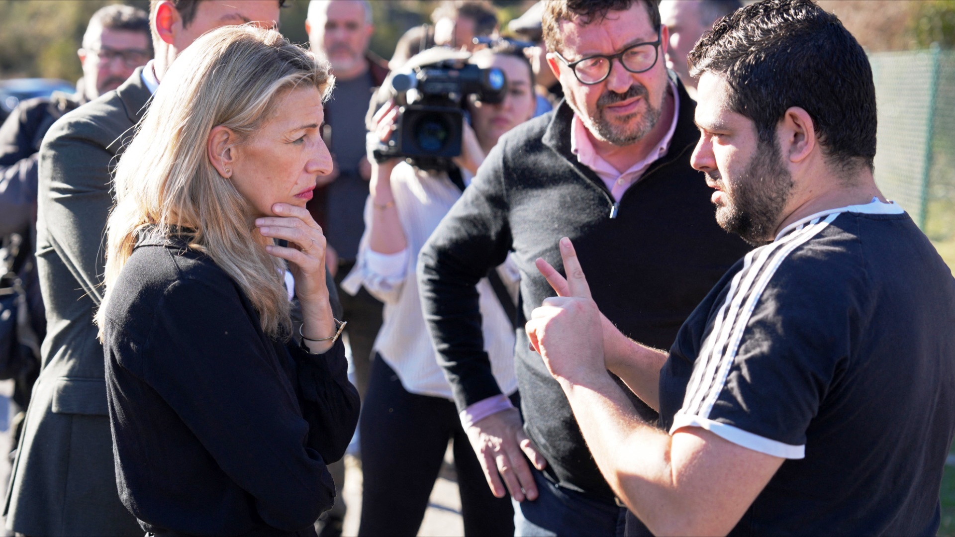 Вице-премьер Испании посетила место смертоносного взрыва на шахте