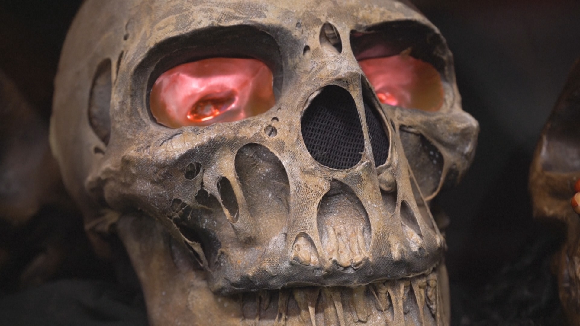 Национальный театр в Лондоне будет использовать реквизит повторно Национальный театр в Лондоне будет использовать реквизит повторно