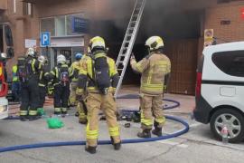 Пожар в подземном гараже в Испании: погибли двое пожарных