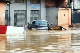 Наводнение в Киншасе: десятки погибших