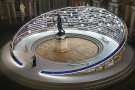 Выставка дизайна в Милане: вращающаяся «Библиотека света»