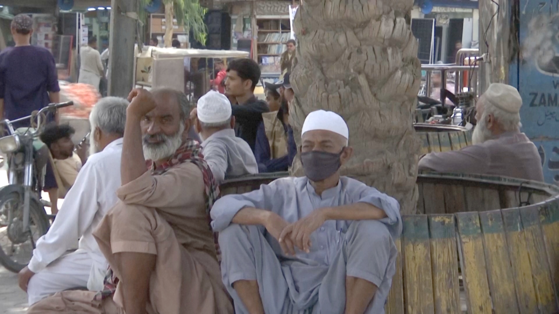 Крупнейший горд Пакистана страдает от изнуряющей жары