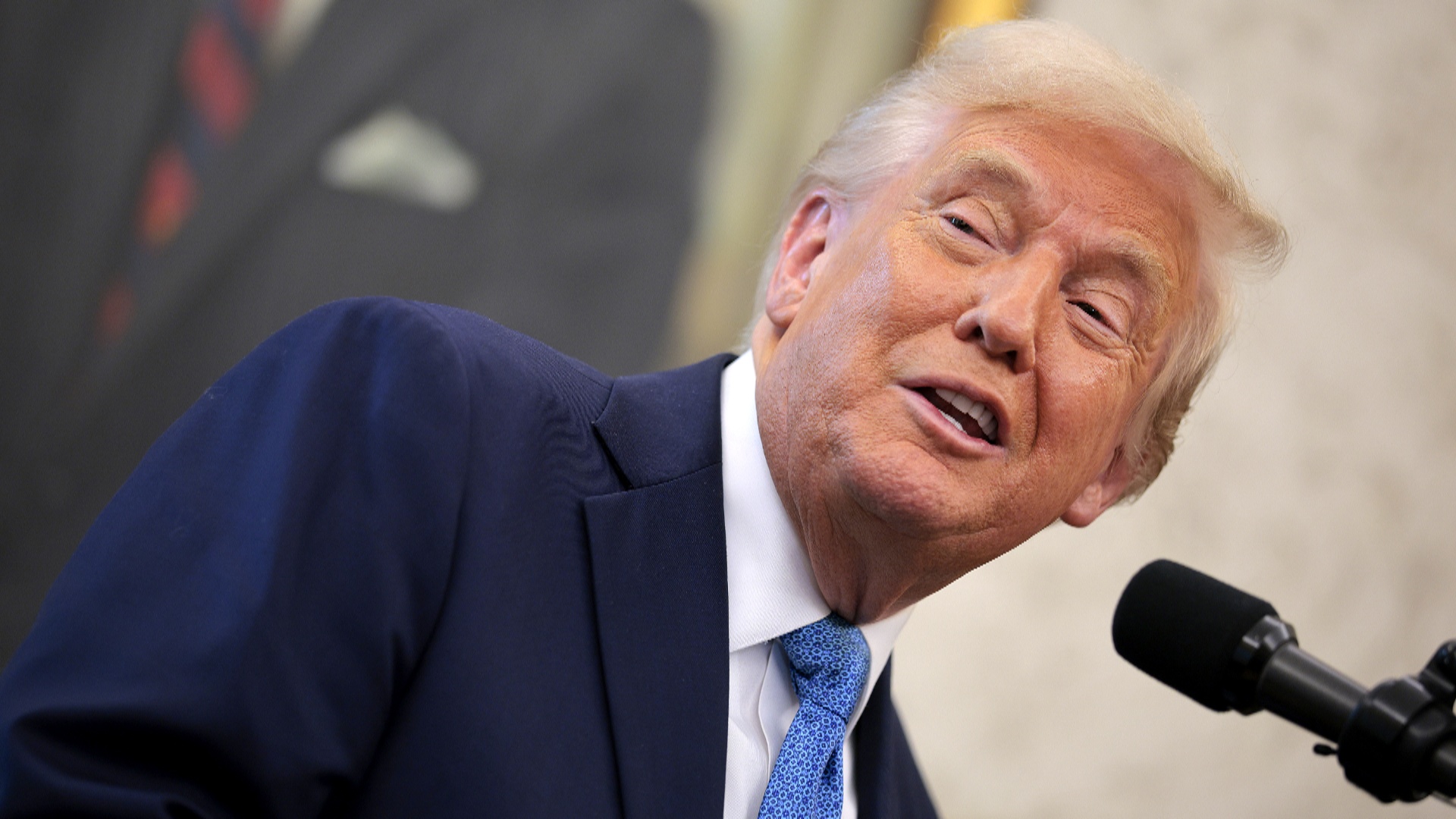 Трамп говорит о предстоящей сделке с Китаем и снижении пошлин для Пекина