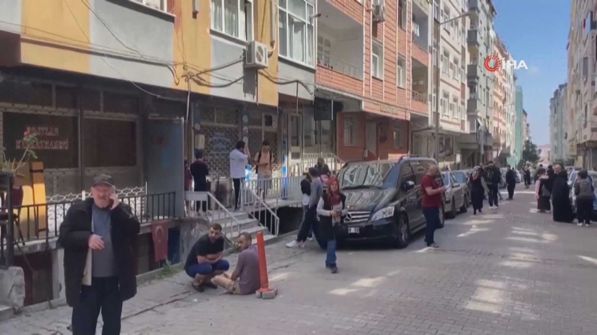 Трясло Стамбул: в Турции произошло землетрясение силой 6,2 балла