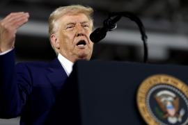 Дональд Трамп отчитался за 100 дней своего президентства