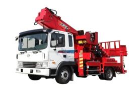 Как безопасно работать на автовышке: правила и частые ошибки