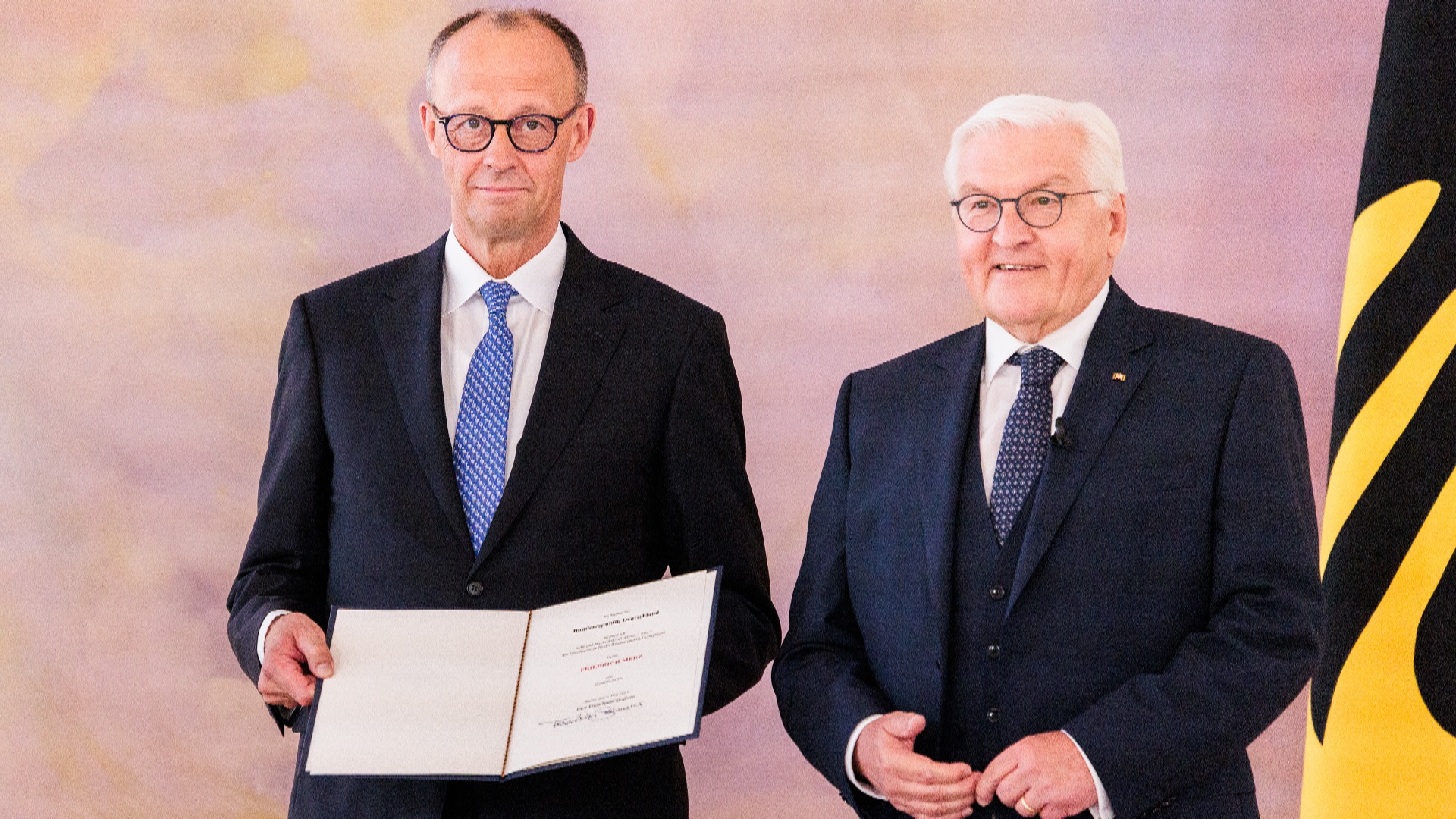 Фридрих Мерц стал канцлером Германии Фридрих Мерц стал канцлером Германии