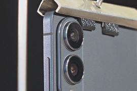 Samsung представила свой самый тонкий смартфон из серии Galaxy S