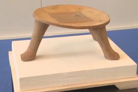 Финляндия вернула Бенину церемониальный табурет 17-го века