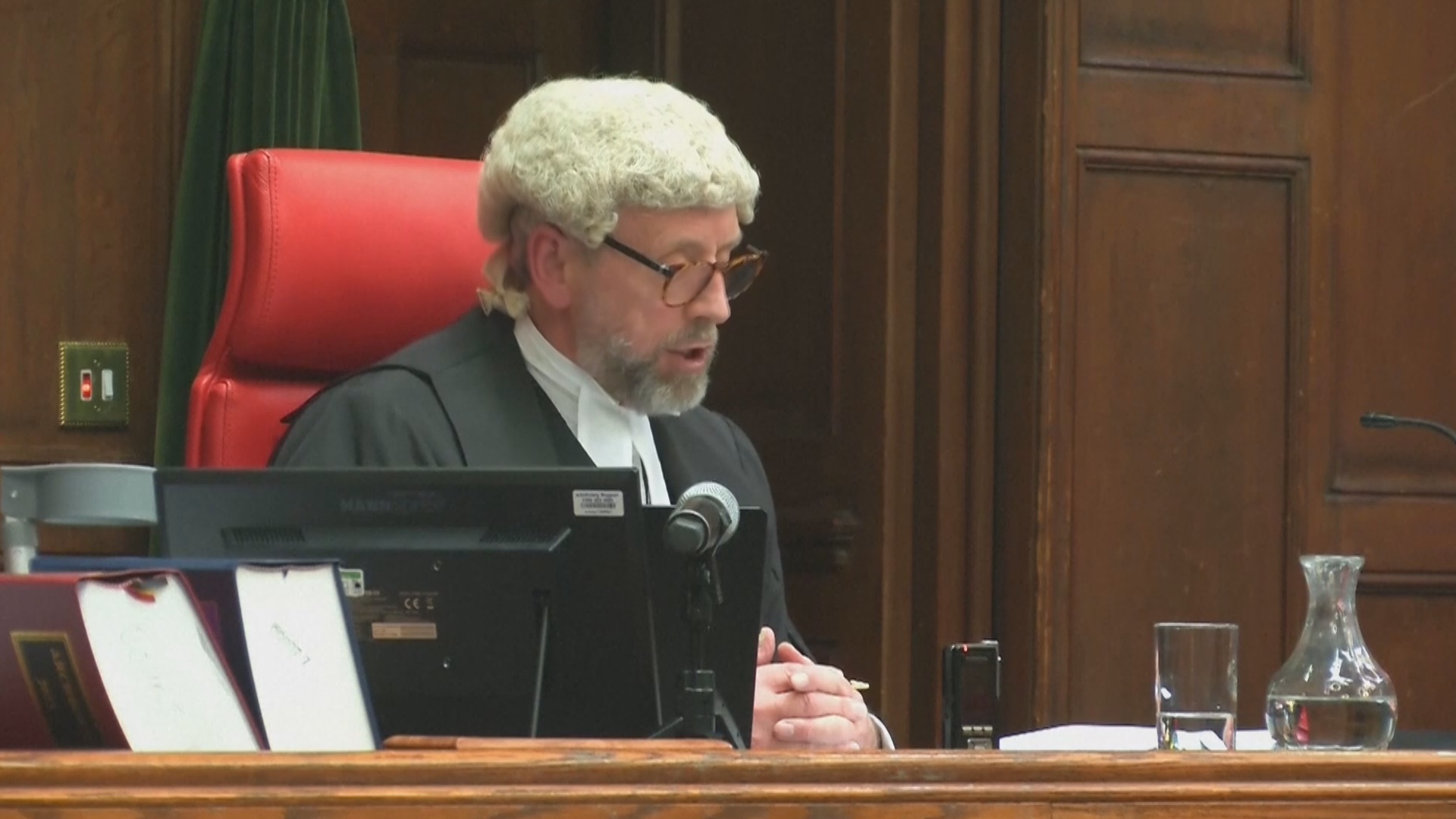 В Великобритании отменили приговор мужчине, который провёл в тюрьме за убийство почти 40 лет В Великобритании отменили приговор мужчине, который провёл в тюрьме за убийство почти 40 лет