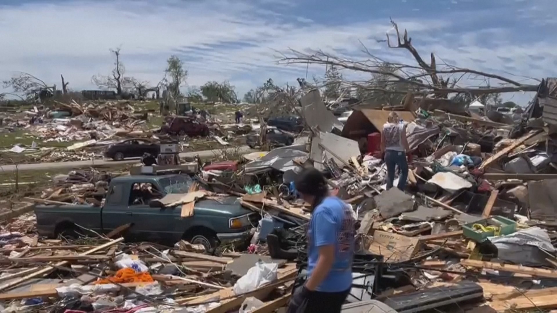 Смертоносные торнадо обрушились на Средний Запад США