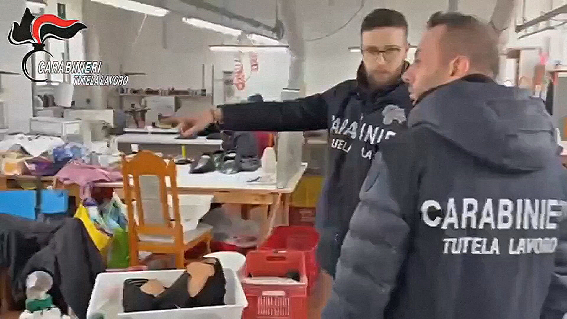 Valentino Bags Lab поместили под судебный надзор за нарушение трудового законодательства Valentino Bags Lab поместили под судебный надзор за нарушение трудового законодательства