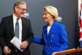 Великобритания согласовала перезагрузку торговли и обороны с Евросоюзом