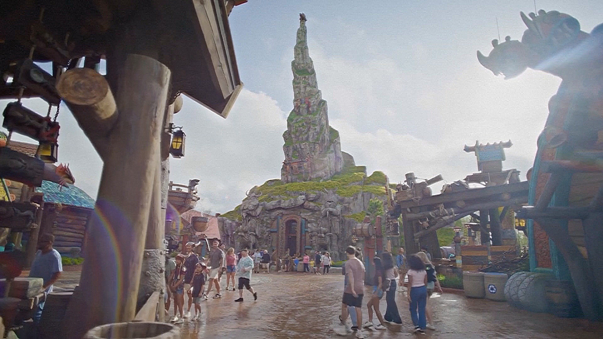 Во Флориде открылся долгожданный тематический парк Epic Universe Во Флориде открылся долгожданный тематический парк Epic Universe