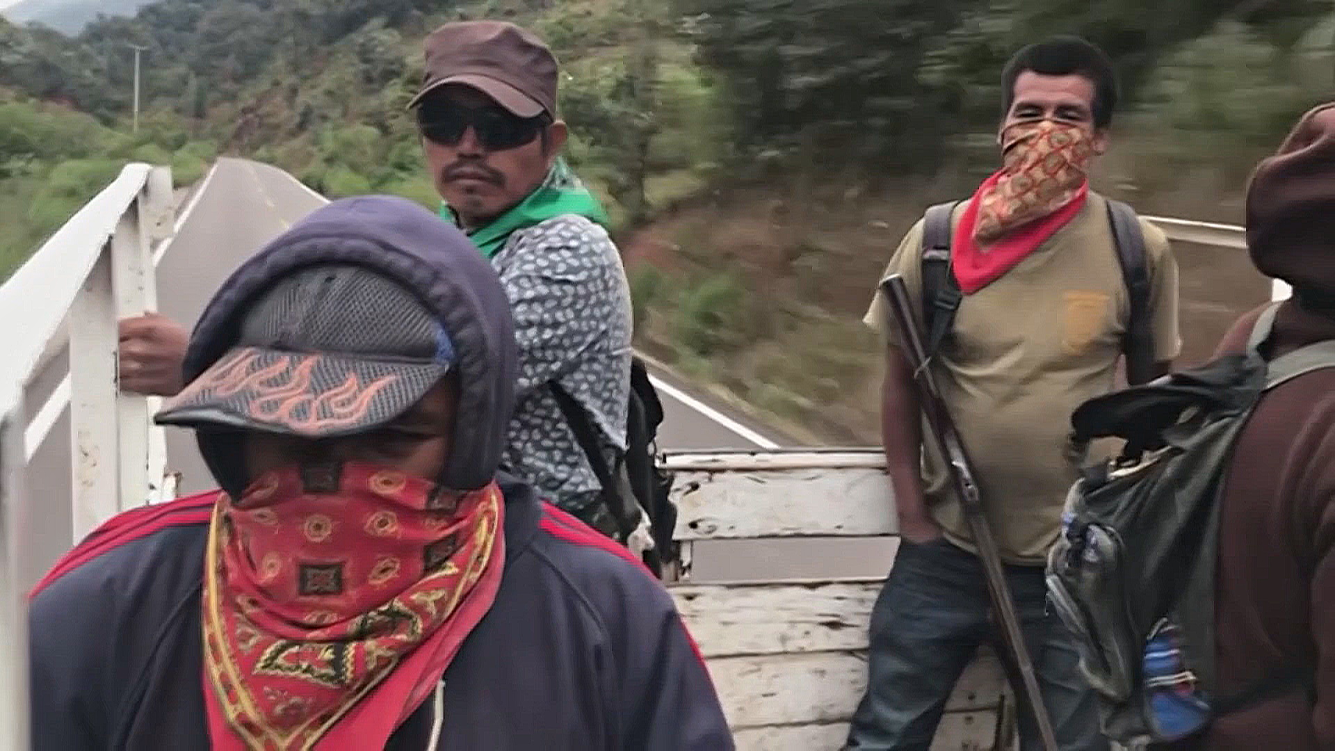 Как мексиканские картели делают из детей убийц Как мексиканские картели делают из детей убийц